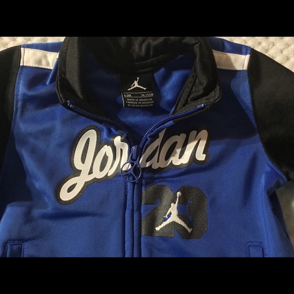 Jordan light weight track jacket 6-9 Month NWOT - Picture 2 of 5